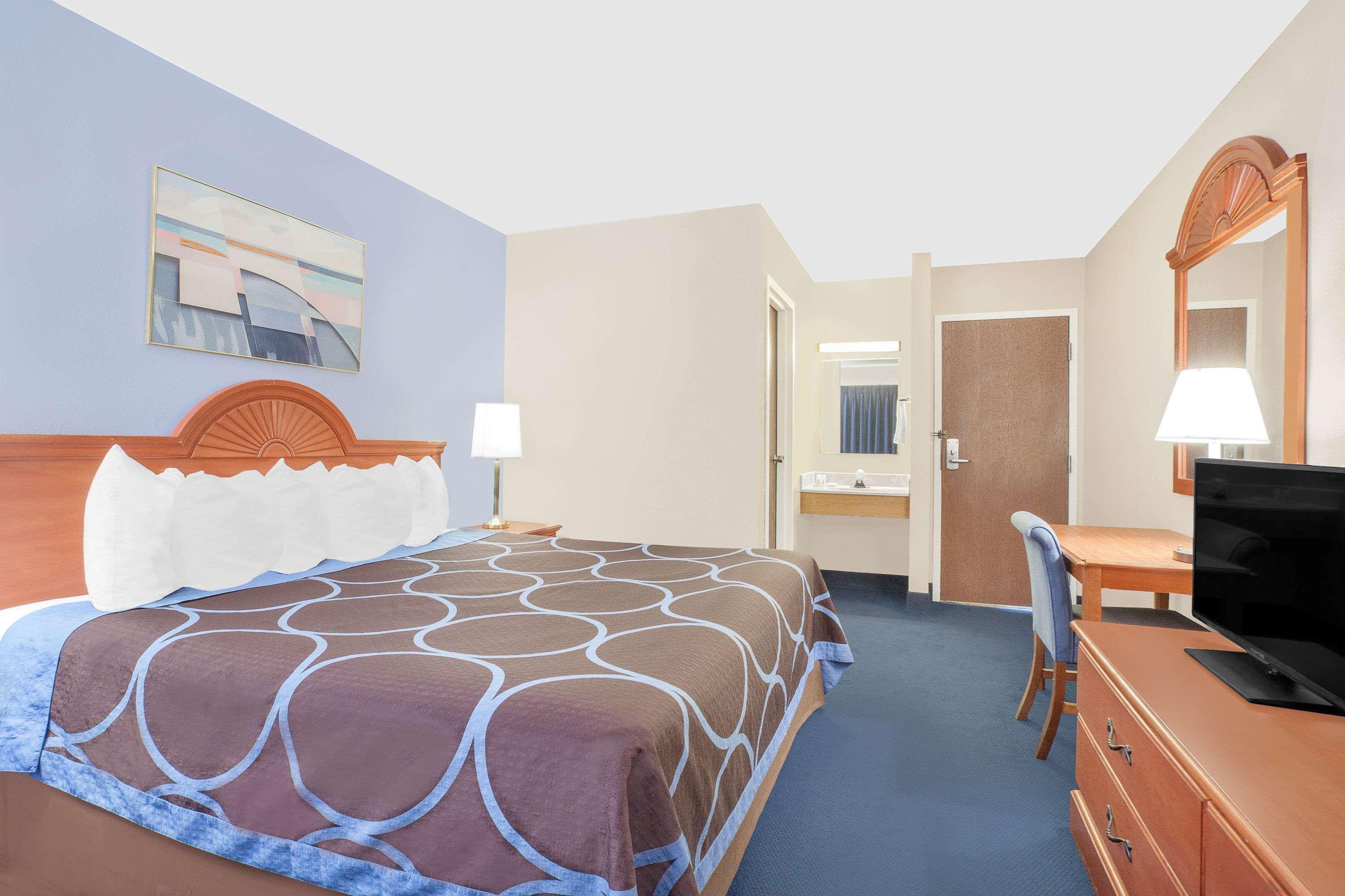 Super 8 By Wyndham Middletown Motell Exteriör bild